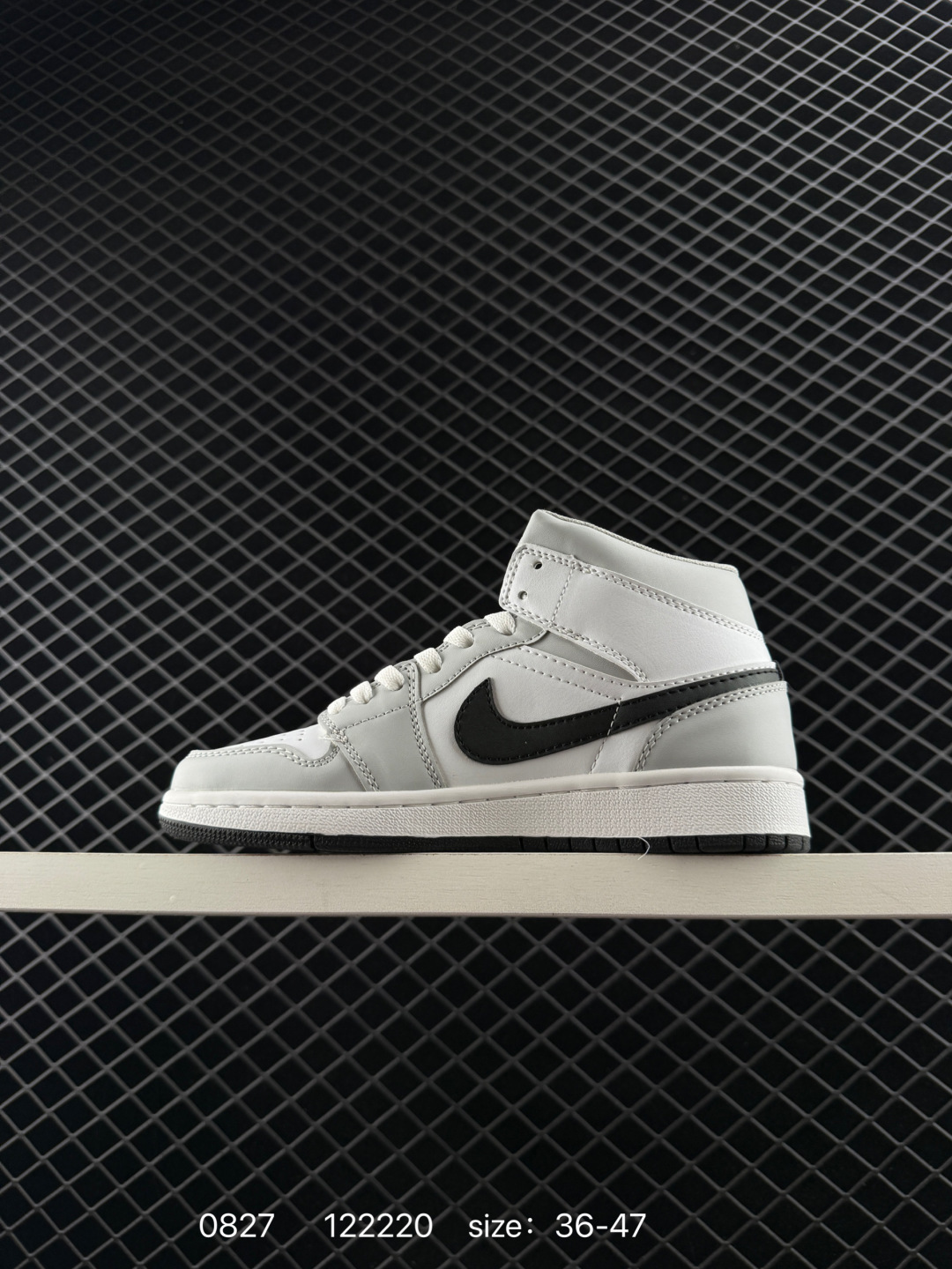 Air Jordan 1 Mid ”Grey Sail“
